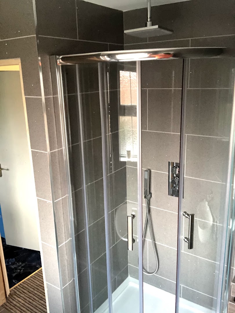 UK Carpentry SE LTD · Photos 12